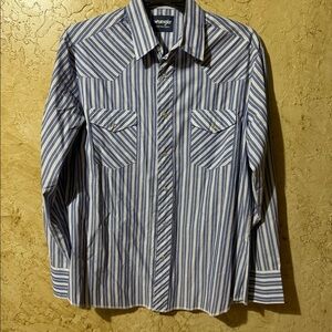 Wrangler Pearl Snap Button Down